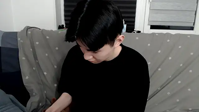 Snapshot of Miram_Yu chatting on 03/02/25, 09:22 Miram Yu online show from 03/02/25, 09:22