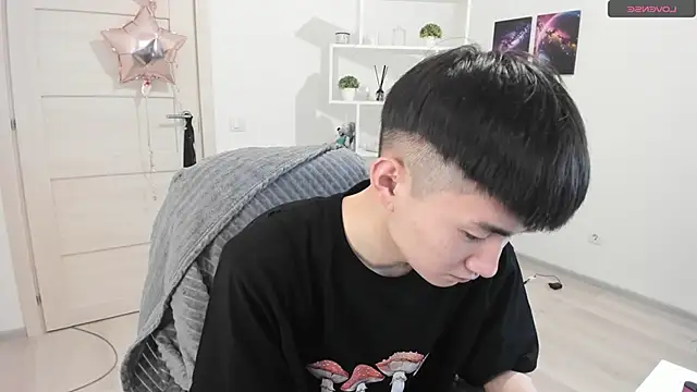 Snapshot of Miram_Yu chatting on 03/14/25, 04:10 Miram Yu online show from 03/14/25, 04:10