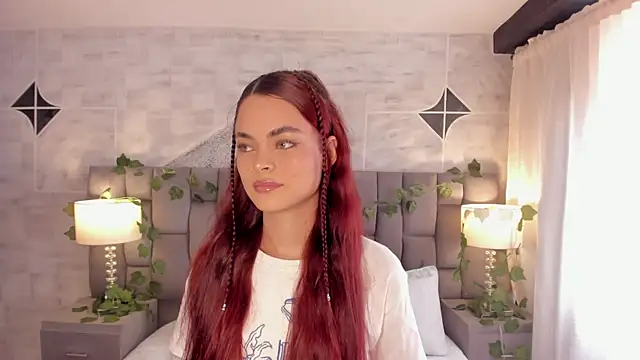 HannaRhodes online show from 01/25/25, 03:41