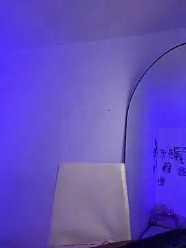 MadelineBenet online show from 11/18/25, 03:12