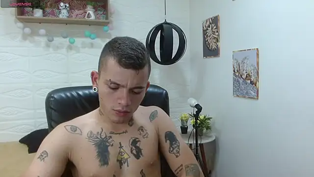mattiastattoo online show from 03/22/25, 04:56