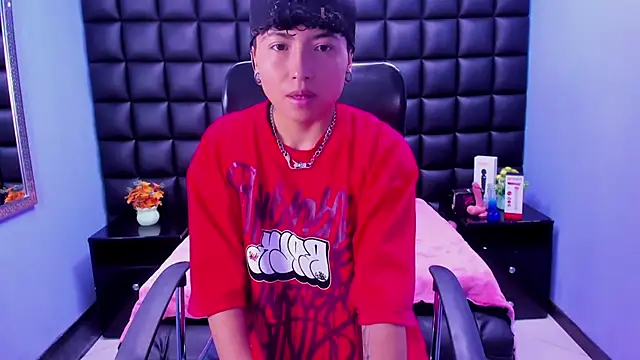 Snapshot of Im_Mathias chatting on 09/23/25, 07:39 Im Mathias online show from 09/23/25, 07:39