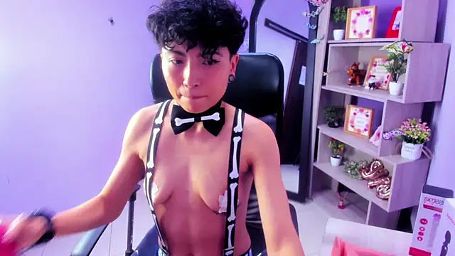 Snapshot of Im_Mathias chatting on 10/26/25, 05:02 Im Mathias online show from 10/26/25, 05:02