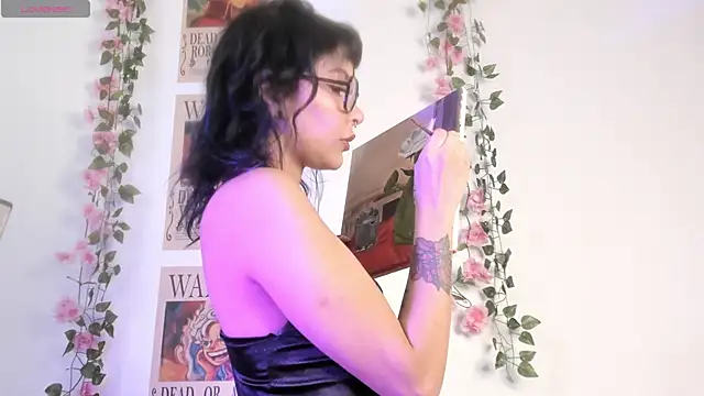 Luna-Chann online show from 07/10/26, 08:11