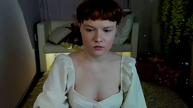 DreamyLuna online show from 12/26/24, 12:25