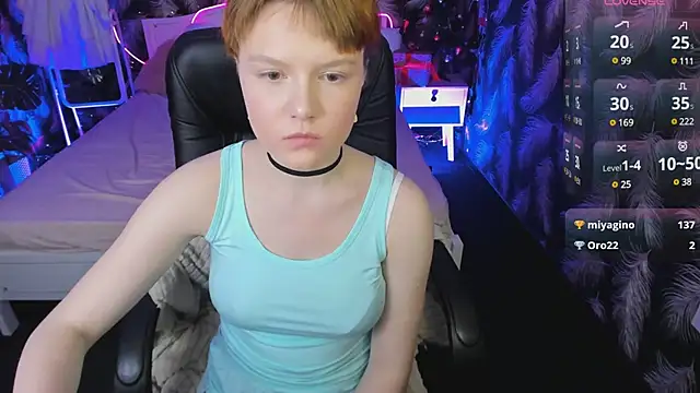 DreamyLuna online show from 01/04/25, 11:38