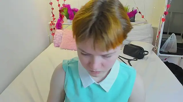 DreamyLuna online show from 01/05/25, 08:31