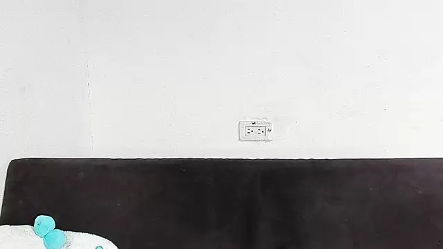 Snapshot of salome_daniel chatting on 06/04/26, 01:17 salome daniel online show from 06/04/26, 01:17