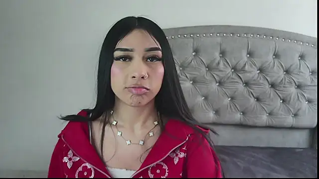 Snapshot of Nesuko_kamado_ chatting on 11/03/25, 05:14 Nesuko kamado online show from 11/03/25, 05:14