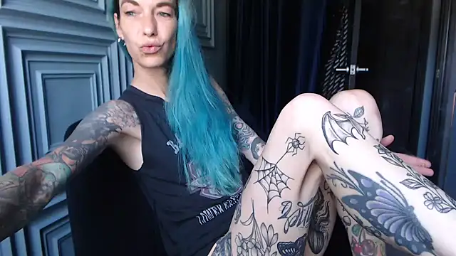 RavenryderUK online show from 06/24/26, 10:03