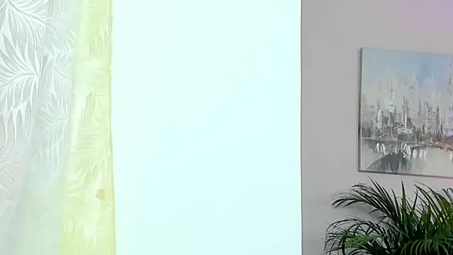 Snapshot of scarlet_hill chatting on 01/24/25, 04:48 scarlet hill online show from 01/24/25, 04:48