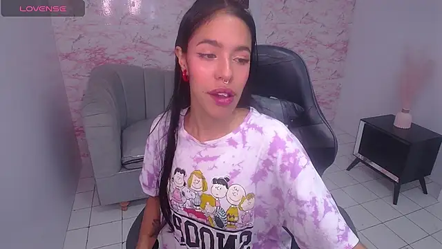 stephania t online show from 01/04/25, 03:18
