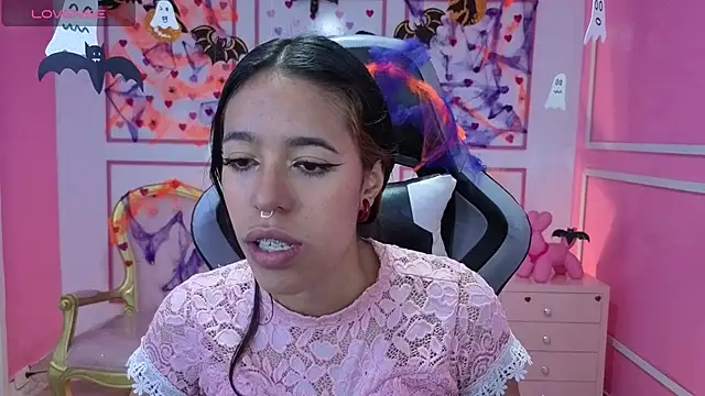 stephania t online show from 10/25/25, 12:23