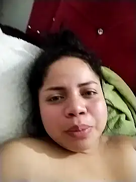 Snapshot of Elaa_euphoria chatting on 12/22/24, 04:17 Elaa euphoria online show from 12/22/24, 04:17