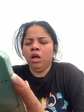 Snapshot of Elaa_euphoria chatting on 12/26/24, 06:43 Elaa euphoria online show from 12/26/24, 06:43