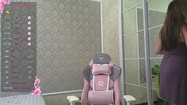 -DIVORA- online show from 09/22/25, 06:48