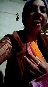 Diya  Baby online show from 12/19/24, 08:13