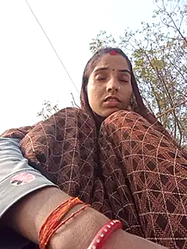 Diya  Baby online show from 12/20/24, 08:49