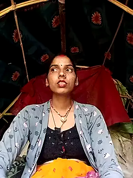 Diya  Baby online show from 12/27/24, 08:13