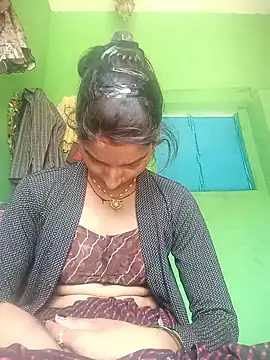Diya  Baby online show from 03/14/25, 04:54