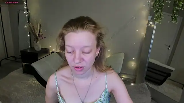 Michelle Blond online show from 05/07/26, 11:32