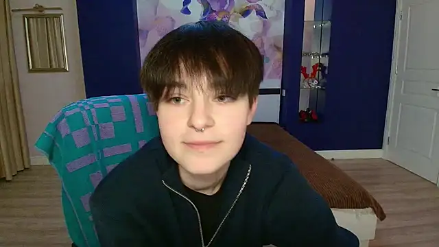 EmiliaYours online show from 02/16/25, 04:42