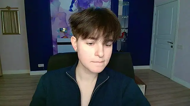 EmiliaYours online show from 02/22/25, 04:40