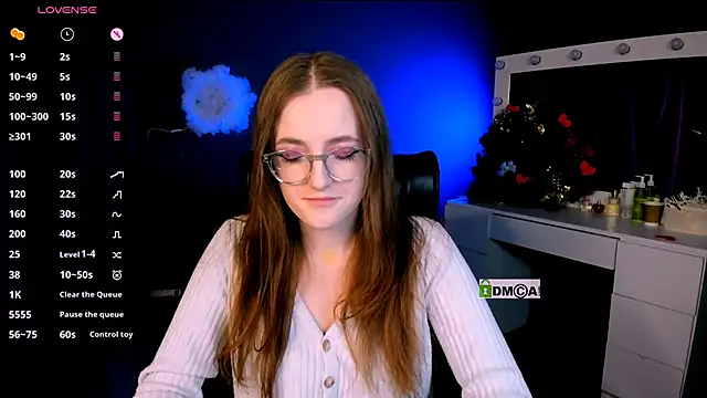 Snapshot of luna_berryy chatting on 02/18/25, 11:30 luna berryy online show from 02/18/25, 11:30