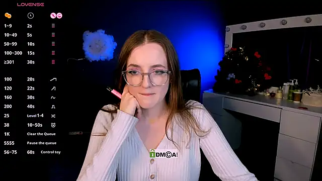 Snapshot of luna_berryy chatting on 02/19/25, 02:55 luna berryy online show from 02/19/25, 02:55