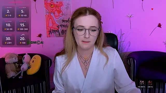 luna berryy online show from 05/22/26, 07:19