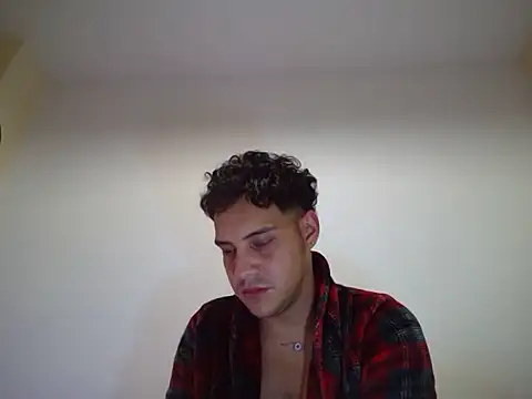 emilianoo p online show from 09/19/25, 12:23