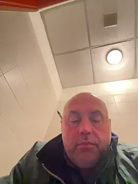 Snapshot of pantomax chatting on 10/02/25, 07:04 pantomax online show from 10/02/25, 07:04