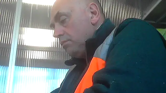 Snapshot of pantomax chatting on 10/09/25, 08:01 pantomax online show from 10/09/25, 08:01