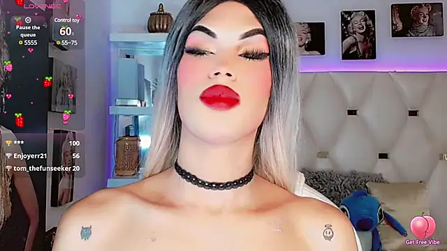 Niccolls Princess online show from 01/27/25, 02:10