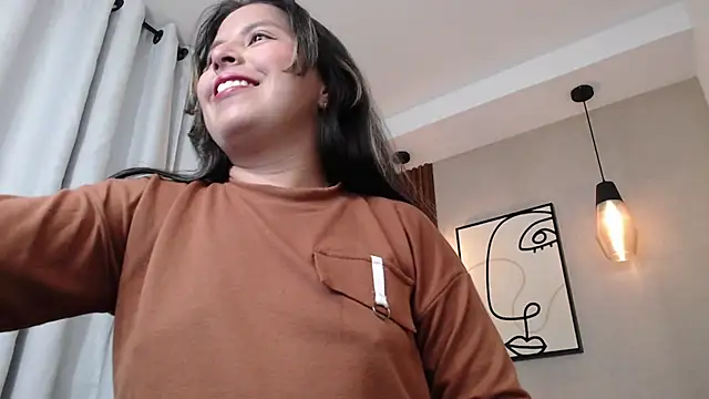 Sharlotte Milk online show from 10/06/25, 11:07