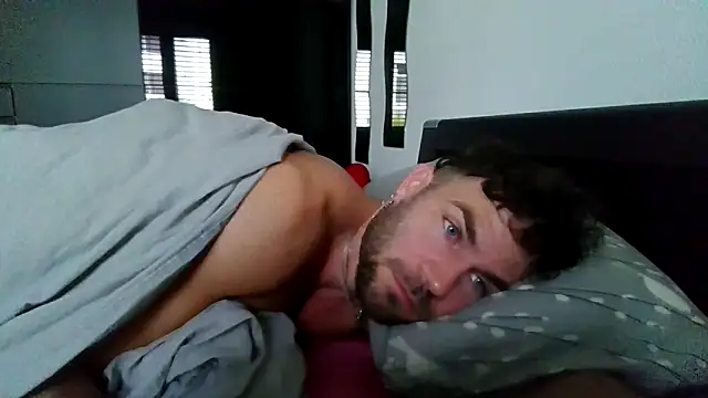 alpha-hunk online show from 09/12/25, 06:46