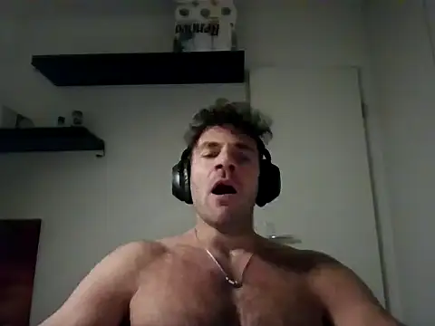 alpha-hunk online show from 11/09/25, 09:24