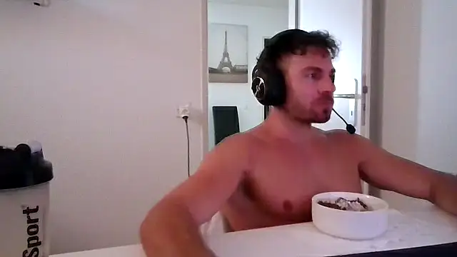 alpha-hunk online show from 07/06/26, 10:23