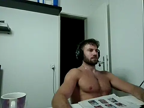 alpha-hunk online show from 07/24/26, 09:02