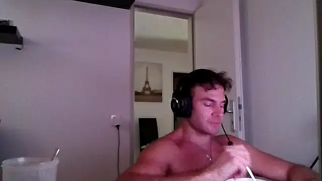 alpha-hunk online show from 07/28/26, 09:48