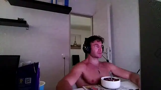 alpha-hunk online show from 07/30/26, 10:03