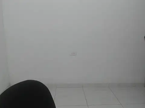 Snapshot of estefania224 chatting on 04/04/26, 10:40 estefania224 online show from 04/04/26, 10:40