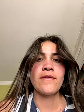 aurora divine online show from 12/02/25, 11:23