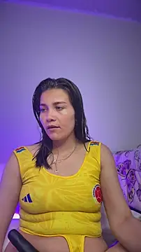 aurora divine online show from 06/13/26, 08:40