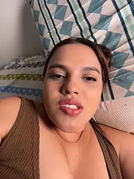 Snapshot of vivicolibri chatting on 10/29/25, 02:19 vivicolibri online show from 10/29/25, 02:19