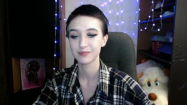 MilanaThorn online show from 12/14/24, 09:56