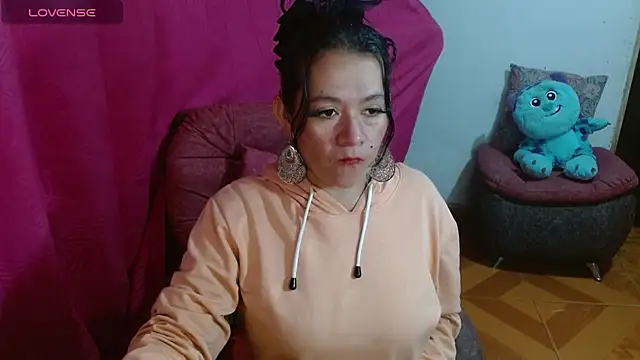 Mercy FoxX online show from 12/09/24, 11:03