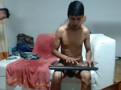 dani07- online show from 03/04/25, 01:23