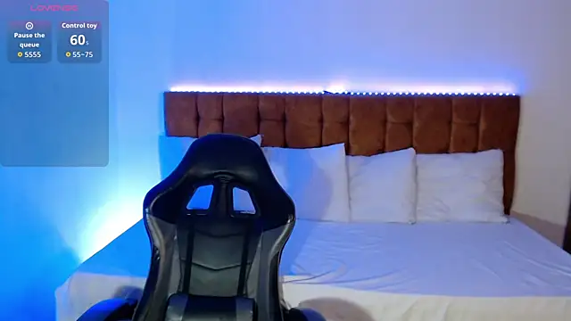 alexiaaross online show from 10/09/25, 04:10