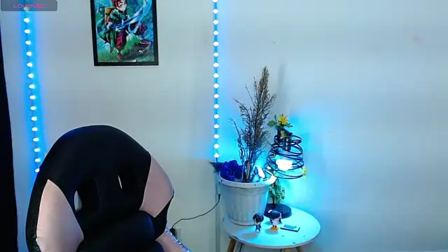 alexiaaross online show from 07/12/26, 07:10